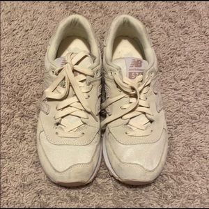 New Balance Sneakers